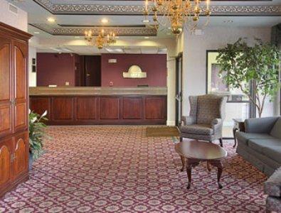 Days Inn By Wyndham Saint Pauls מראה פנימי תמונה